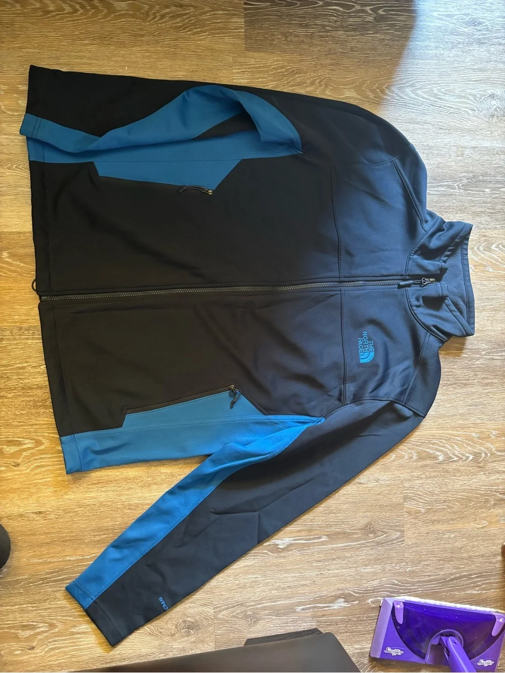 The North Face men’s jacket
